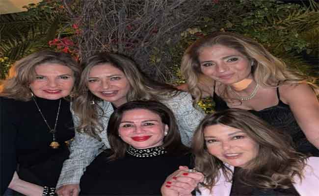 لقطات من احتفال النجمات بميلاد سميرة سعيد...