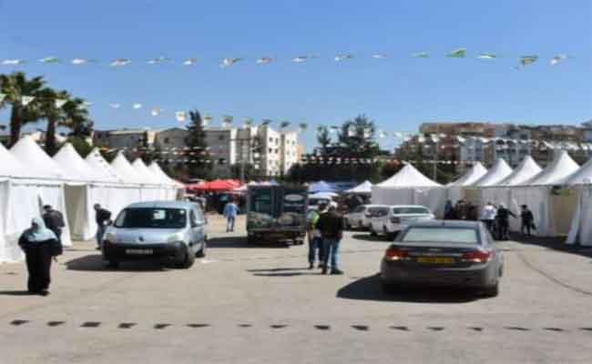 زيتوني يؤكد أن قطاعه برمج إنشاء أسواق جوارية في كل دائرة عبر الجمهورية خلال شهر رمضان