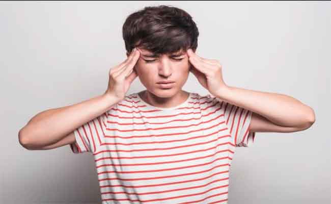 الصداع المصاحب لصيام المراهق: أسبابه وعلاجه وطرق التعامل معه