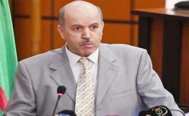سايحي يلتقي وفدا عن النقابة الوطنية لأساتذة التعليم شبه الطبي