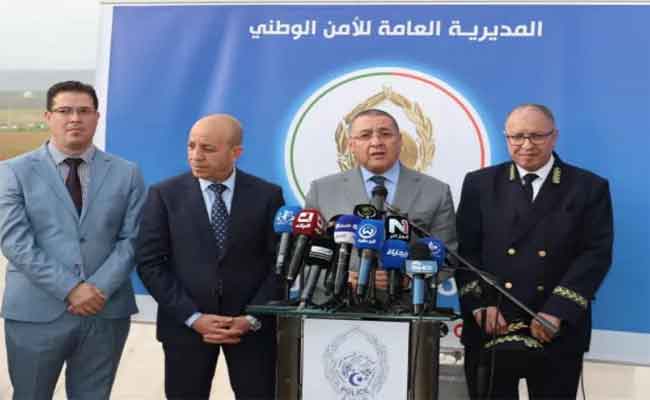 إشراف مراد على الإطلاق الرسمي للمنصة الرقمية للشرطة