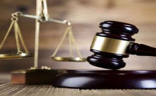 الإطاحة بصاحب وكالة سفر يحترف توزير التأشيرة لدول أوروبية بجيجل