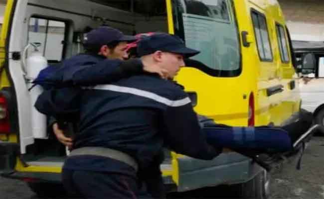 اصطدام بين حافلة نقل مدرسي وشاحنة يخلف مصرع طفلين و9 جرحى بتيارات