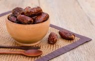 اختصاصية تغذية تكشف أضرار الإكثار من تناول التمر في رمضان...