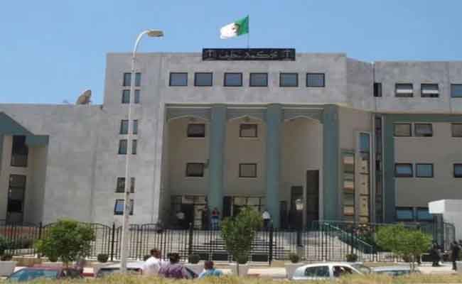 محاكمة المتورطين في بيع لحوم البغال والحمير بسطيف