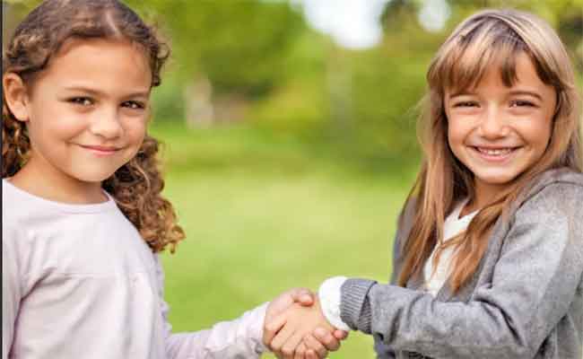 نصائح عملية...إليكِ كيفية تعليم أطفالك ثقافة الاعتذار؟