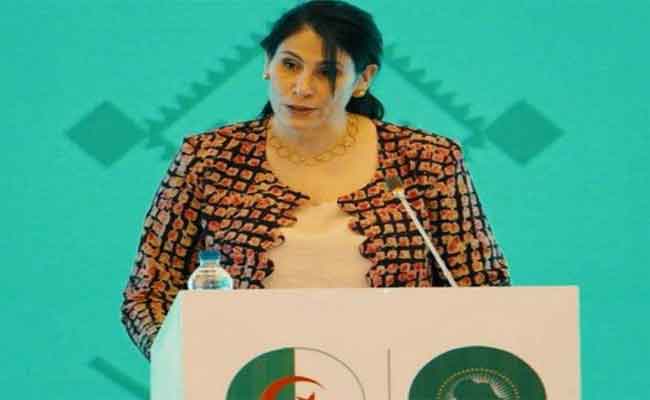 تبون يهنئ سلمة حدادي بمناسبة تنصيبها نائب رئيس مفوضية الإتحاد الإفريقي