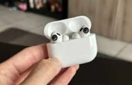 سماعات AirPods مزودة بكاميرات...هل تفعلها 