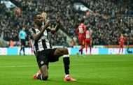 180 مليون يورو...نيوكاسل يصدم ليفربول
