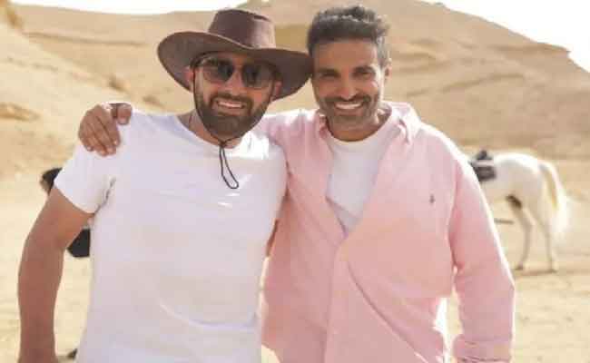 قصة فيلم أحمد وأحمد بطولة السقا وفهمي...وهذا موعد العرض