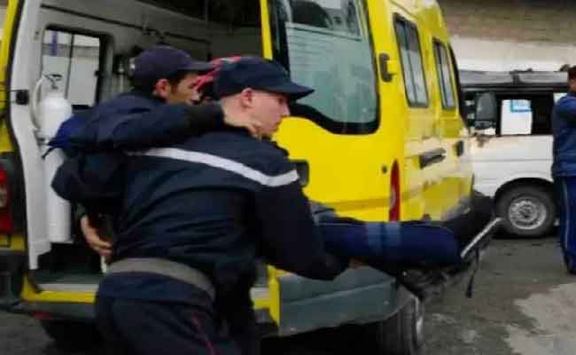 إصابة 4 أشخاص سقطوا من رافعة بقسنطينة