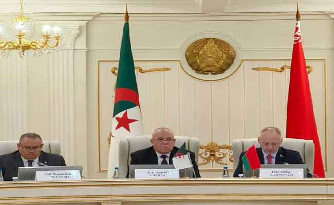 انعقاد الدورة الأولى للجنة المشتركة الجزائرية البيلاروسية للتعاون التجاري والاقتصادي والعلمي والتقني