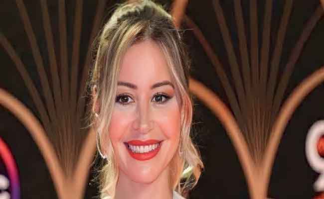 منة شلبي...محاولات سينمائية ناجحة للتغريد خارج السرب