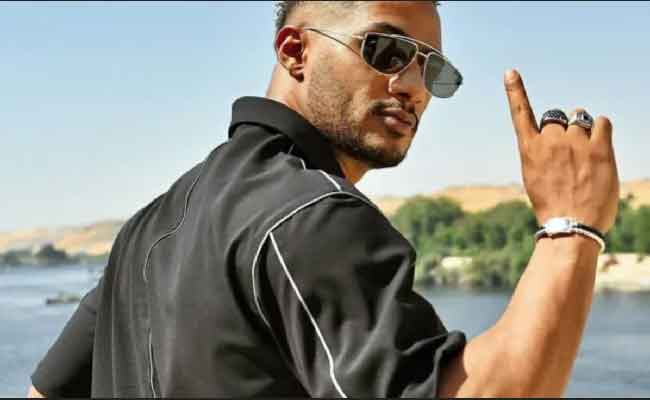 محمد رمضان يتجاهل الانتقادات ويفاجئ الجمهور بلقب جديد...فما القصة؟!