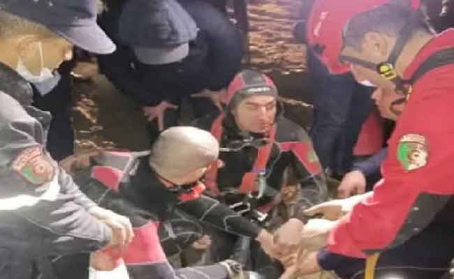 تواصل البحث على شخص سقط في في بالوعة صرف صحي بالبليدة