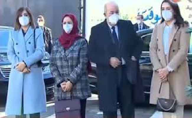 الأسرة التي تحكم الجزائر / الأب شاذ جنسيا والأم عشيقة بارون مخدرات والبنت أجهضت في الحرام مرتين