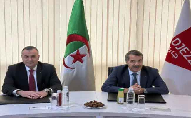 وزيري البريد والمالية يشرفان على تنصيب بومدين سنوسي مديرًا عامًا لشركة أوبتيموم تيليكوم الجزائر