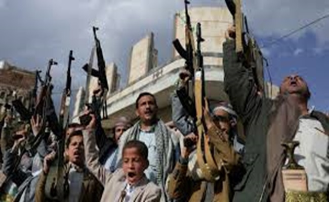 ميليشيا الحوثي تهدد بتوسيع تدريجي لعملياتها الدفاعية