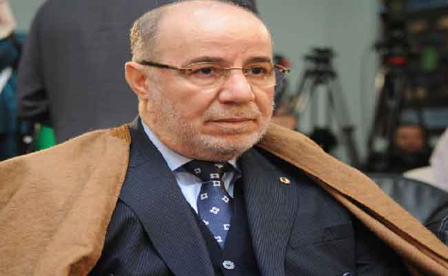 بلمهدي يغادر الجزائر نحو السعودية للوقوف على بعثة الحج