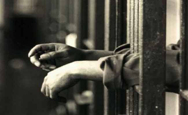 حبس شيخ مارس الفعل المخل بالحياء على عشريني من ذوي الاحتياجات الخاصة بباتنة