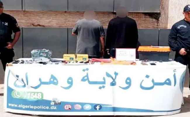 الإطاحة بشبكة إجرامية تحترف بيع سكنات اجتماعية وهمية بوهران