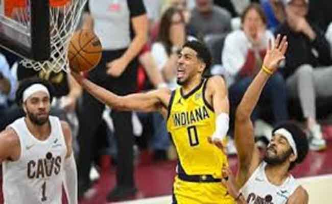 NBA...رمية ثلاثية حاسمة تقود بيسرز لانتفاضة رائعة أمام كافاليرز