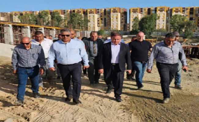 بلعريبي يطالب برفع عدد العمال لتسريع إنجاز مستشفى 500 سرير لولاية تيزي وزو