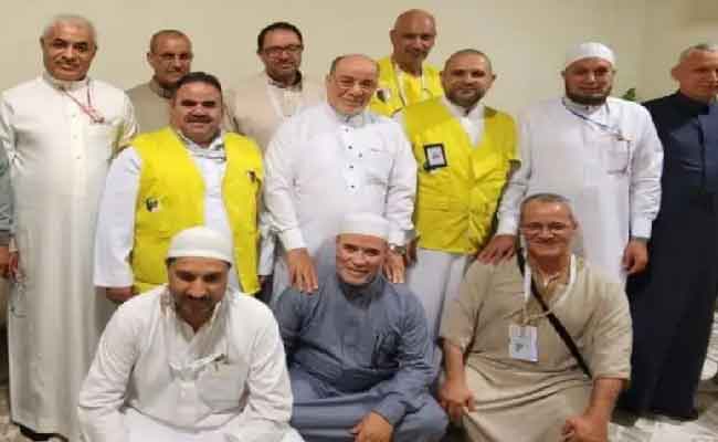 بلمهدي يؤكد انطلاق ترتيبات مغادرة الحجاج لمكة بعد أداء المناسك