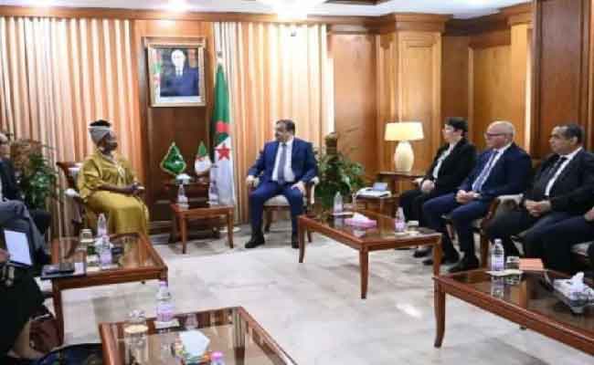 استقبال عرقاب الأمين العام لمنظمة الأقطار العربية المصدرة للبترول