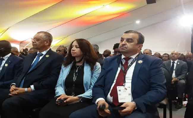 مشاركة عرقاب في افتتاح أشغال الدورة السابعة عشرة لقمة الأعمال الأمريكية الإفريقية بلواندا