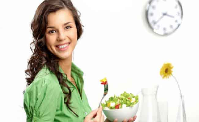 كيف نتجنب نقص الفيتامينات والمعادن في الجسم؟...إليك بعض الطرق البسيطة