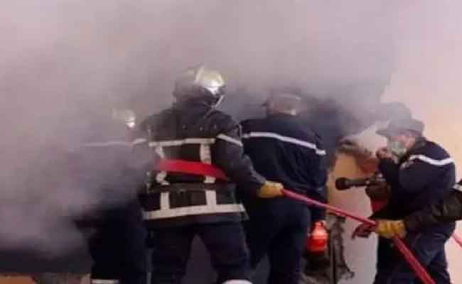 نشوب حريق في مستودع لتخزين الكوابل الكهربائية بالعاصمة
