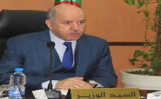 سايحي يترأس اجتماعا تنسيقياً تأهبا لفصل الصيف