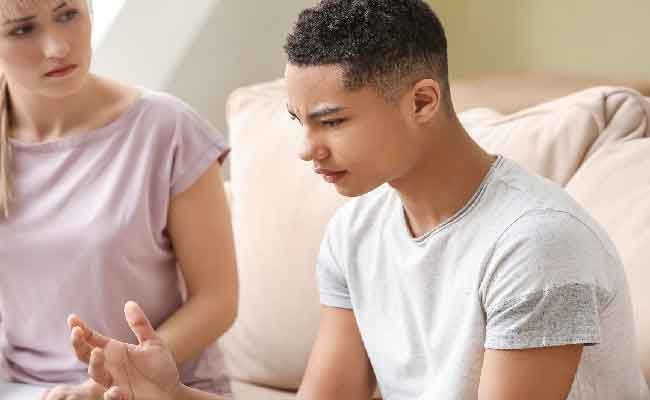 تفهُّم التغيرات النفسية والاجتماعية للمراهق...خطوتك الأولى لتعديل سلوكه