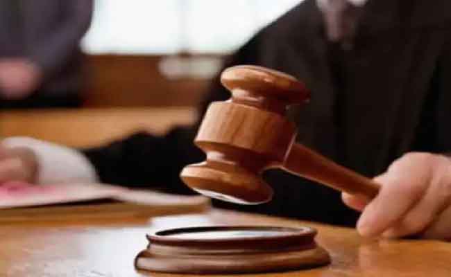 التحقيقات تكشف عن تورط عصابة “موح القوم” في نهب الرمال من وادي “سيباو” لتمويل جماعات إرهابية