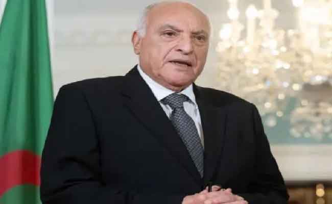 عطاف: