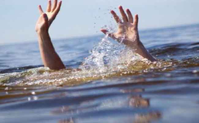 الداخلية تدعو المواطنين لتفادي السباحة في المواقع غير المهيأة وغير المسموح بها
