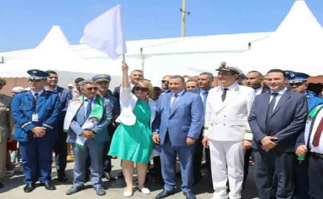 إشراف سعيود على إعادة تشغيل ثلاثة أرصفة تجارية بميناء الجزائر
