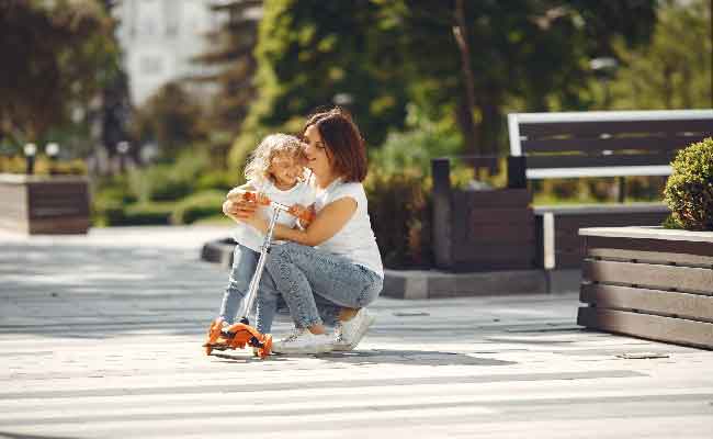 5 علامات إذا ظهرت على طفلك ستكتشفين من خلالها أنك أم رائعة
