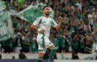 رياض محرز مستمر مع الأهلي السعودي...