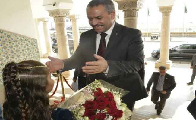 سعداوي يدعو إلى توفير مساحات لإنجاز المدارس بالقرب من التجمعات السكانية