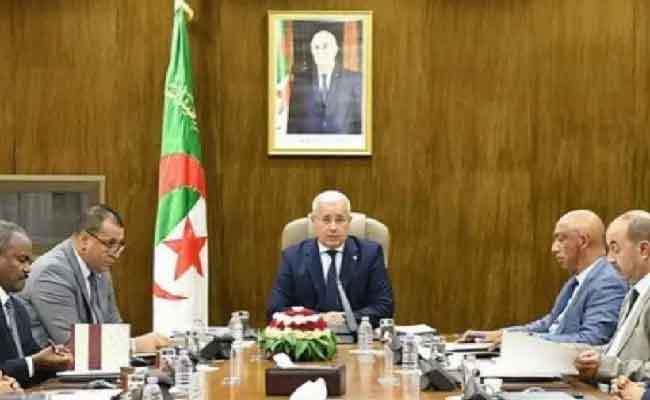 ترأس بوغالي اجتماعا تحضيريا مع رؤساء المجموعات البرلمانية
