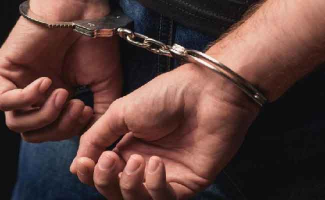 فيديو متداول يطيح بثلاثيني اعتدى على سائق سيارة بقسنطينة