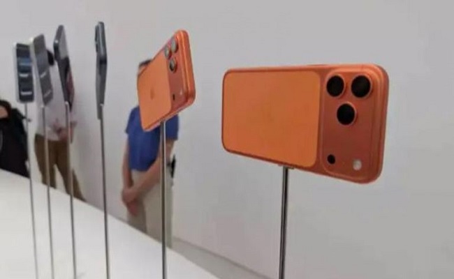 ارتفاع الطلب على iPhone 17 في روسيا...