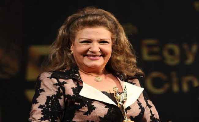 ميمي جمال: اتوجعت من حديث ابنتي وشعرت بالتقصير