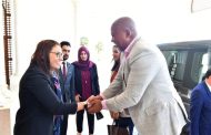 رعية افريقي كون ثروة طائلة من خلال ممارسة الجنس مع زوجات المسؤولين وأبنائهم بالجزائر الجديدة
