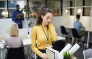 وظائف النساء مهددة...الأمم المتحدة تحذر من اجتياح الذكاء الاصطناعي