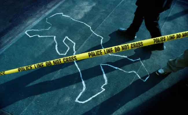 أربعيني ينهي حياة طليقته  يحاول الانتحار بغليزان