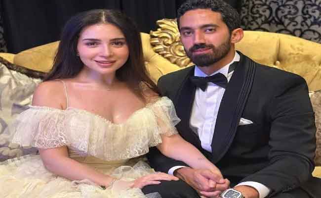 الصور الأولى لـ مي عز الدين وزوجها أحمد تيمور من شهر العسل...ظهرا بإطلالة متشابهة