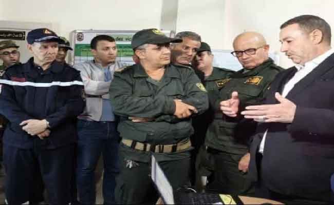 سعيود يعاين سير جهود التحكم في حرائق الغابات من بلدية حجرة النص